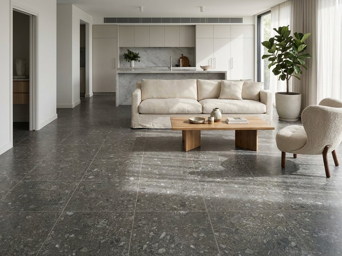 Onice Scuro Maggiore in a room